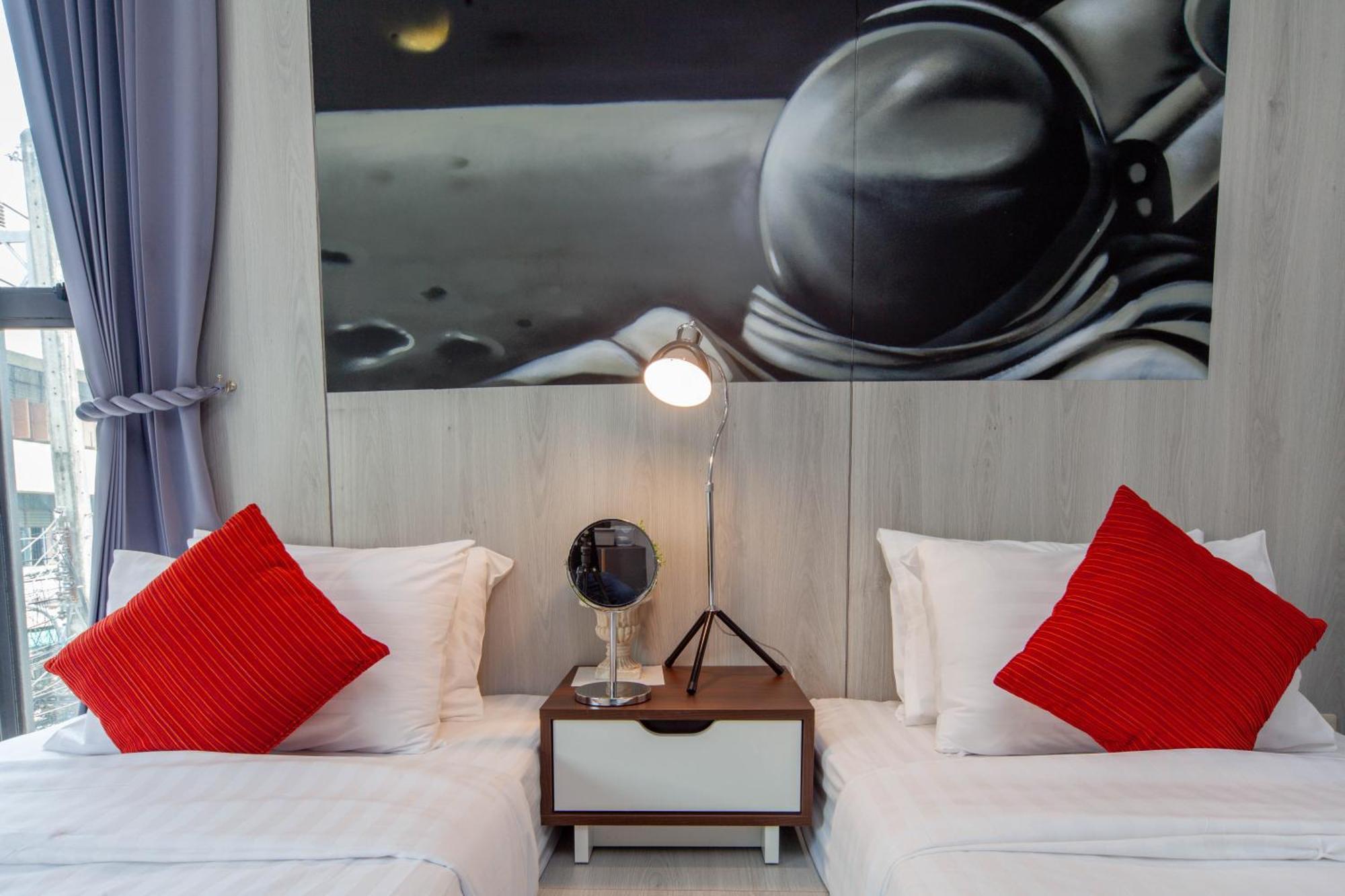 Sleep Walker Poshtel Hostel Chiang Mai Bagian luar foto