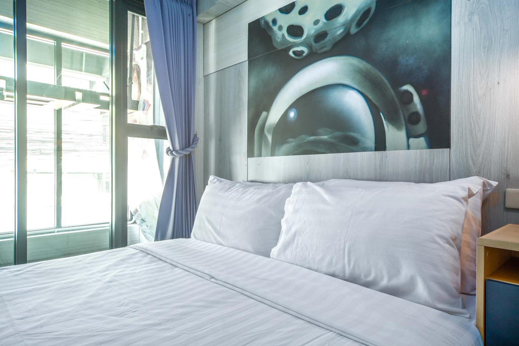 Sleep Walker Poshtel Hostel Chiang Mai Bagian luar foto