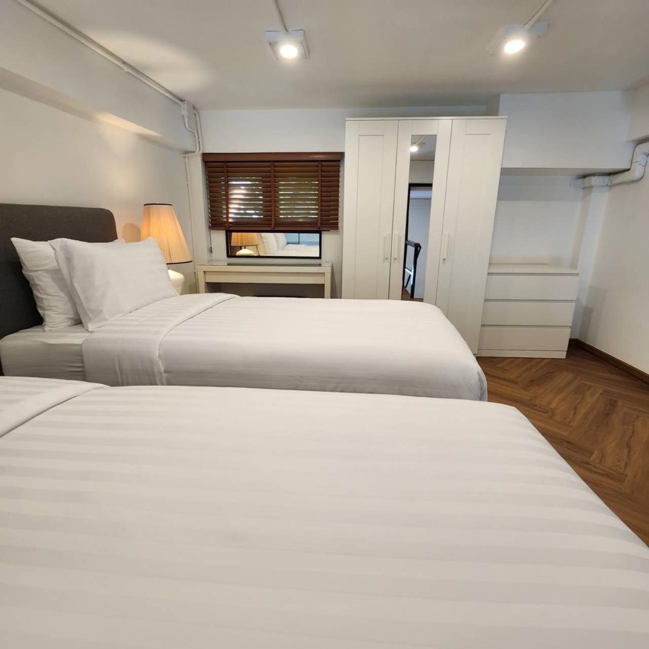 Sleep Walker Poshtel Hostel Chiang Mai Bagian luar foto