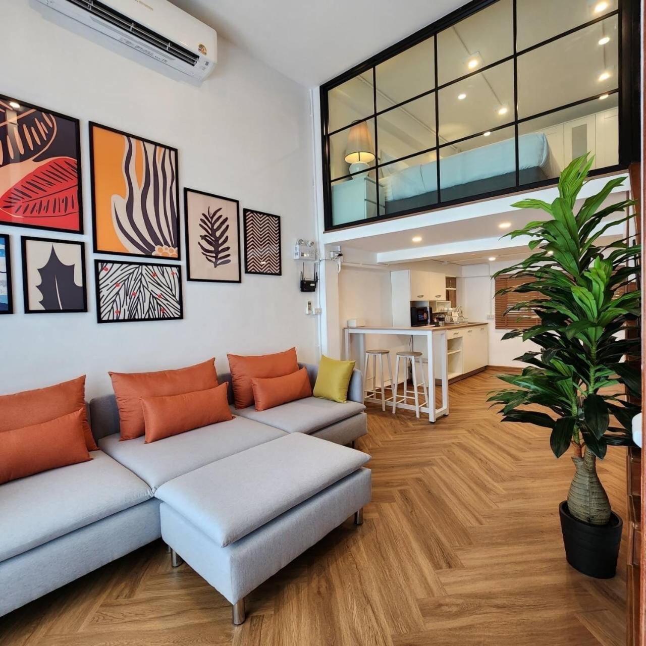 Sleep Walker Poshtel Hostel Chiang Mai Bagian luar foto