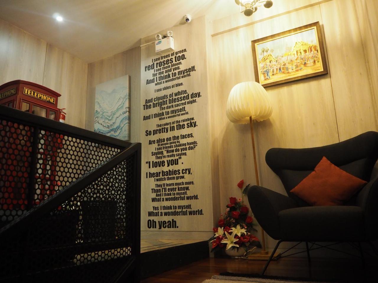 Sleep Walker Poshtel Hostel Chiang Mai Bagian luar foto